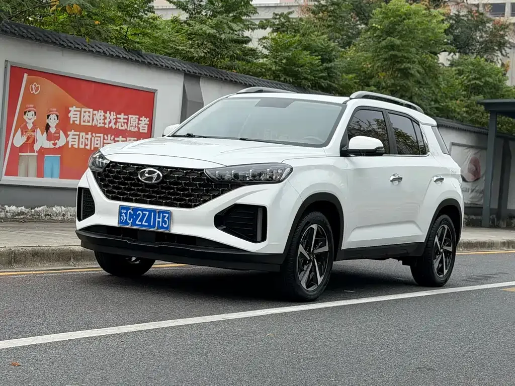 Hyundai ix35 — фото 1