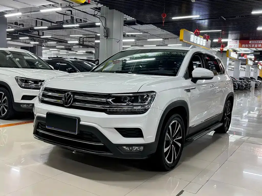 Volkswagen Tharu — фото 1