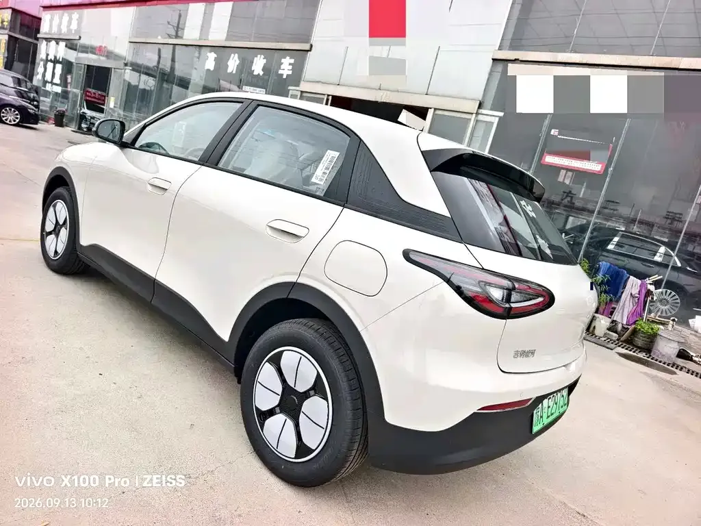 Geely Starburst — фото 8