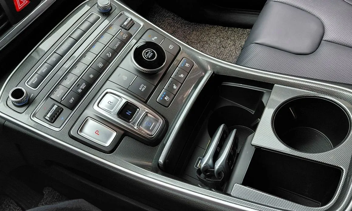Hyundai Santafe — фото 6