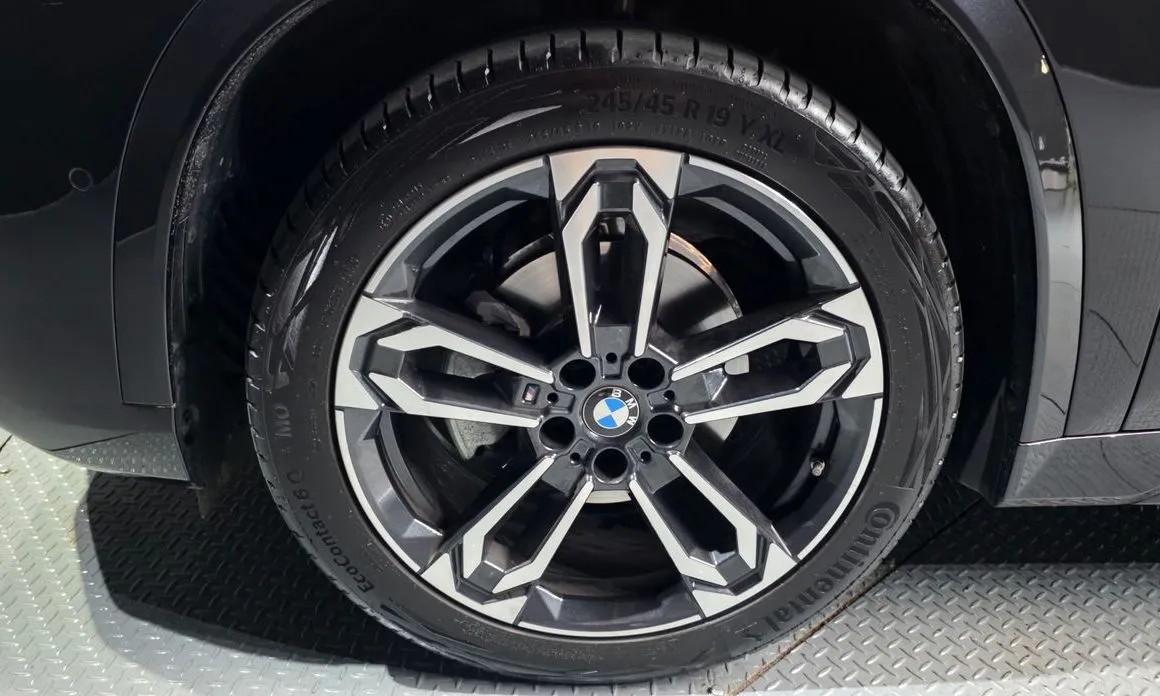 BMW X1 — фото 10