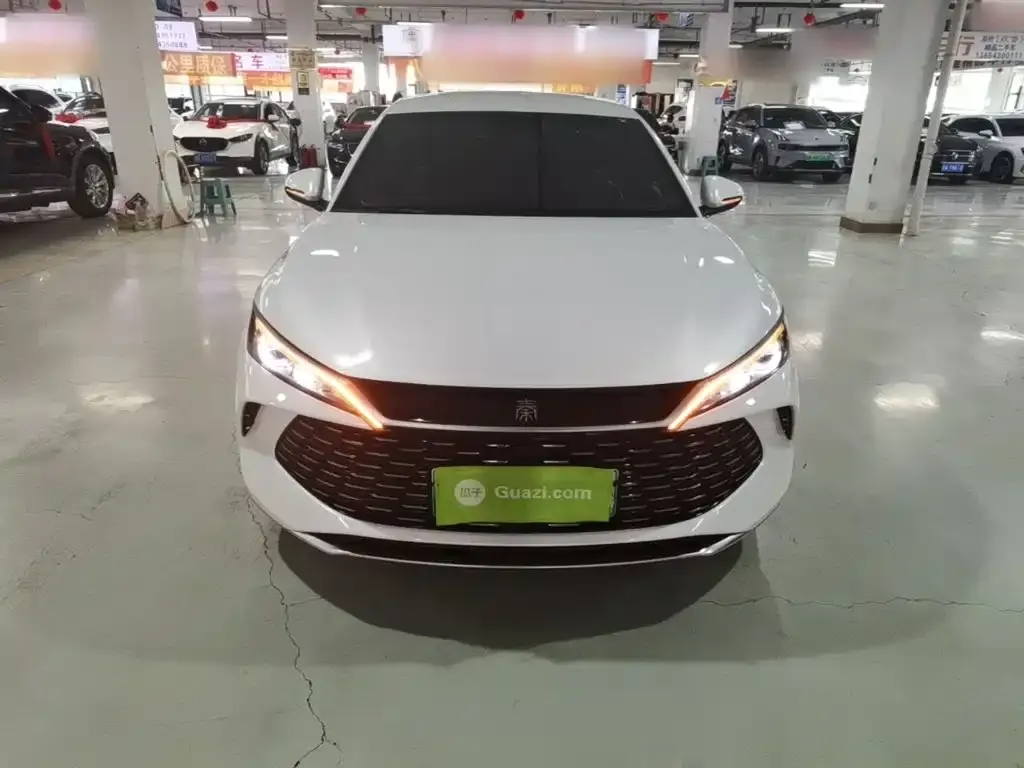 BYD Qin L — фото 9