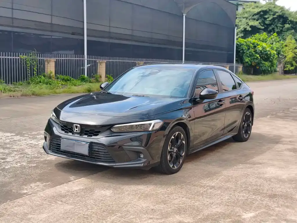 Honda Civic — фото 1