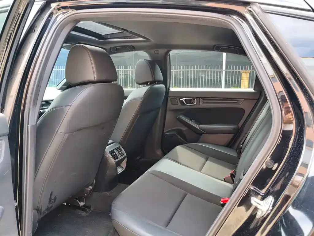 Honda Civic — фото 7