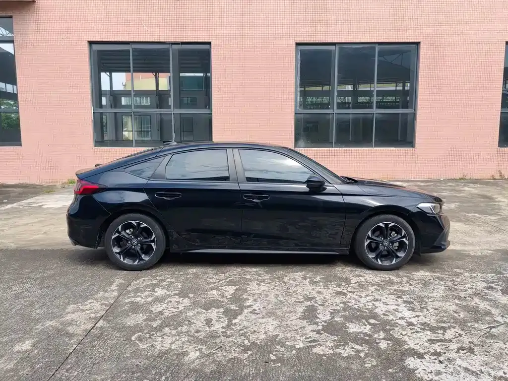 Honda Civic — фото 4