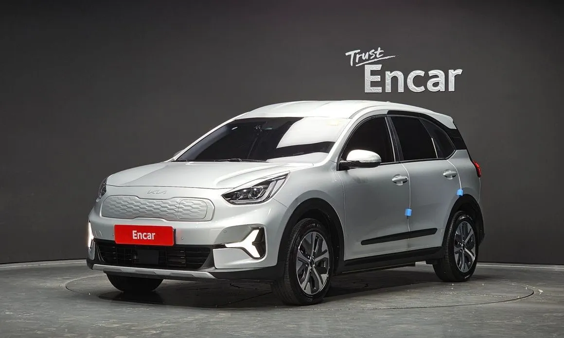 Kia Niro — фото 1