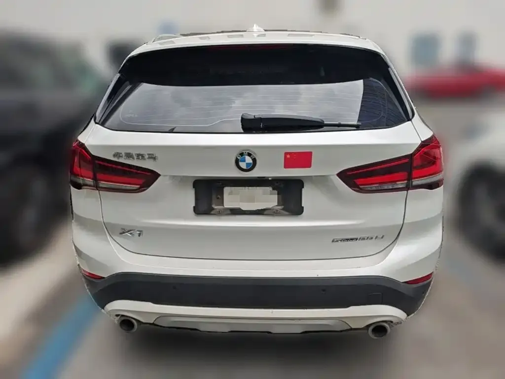BMW X1 — фото 2