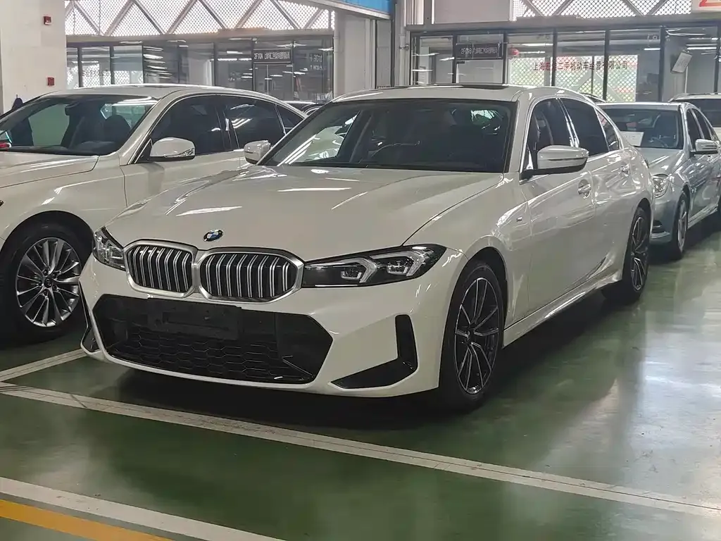 BMW 3 Series — фото 1