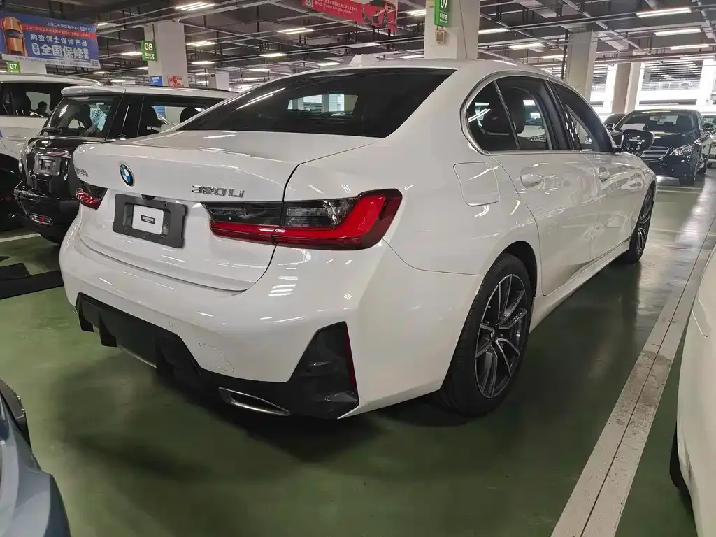 BMW 3 Series — фото 10