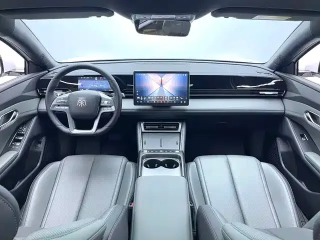 BYD Qin L — фото 10