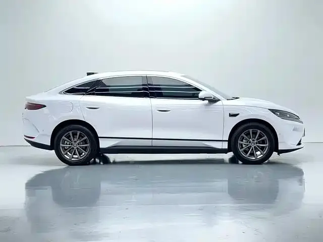 BYD Qin L — фото 9