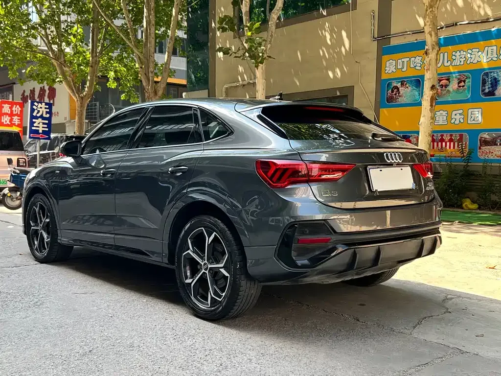 Audi Q3 Sportback — фото 9