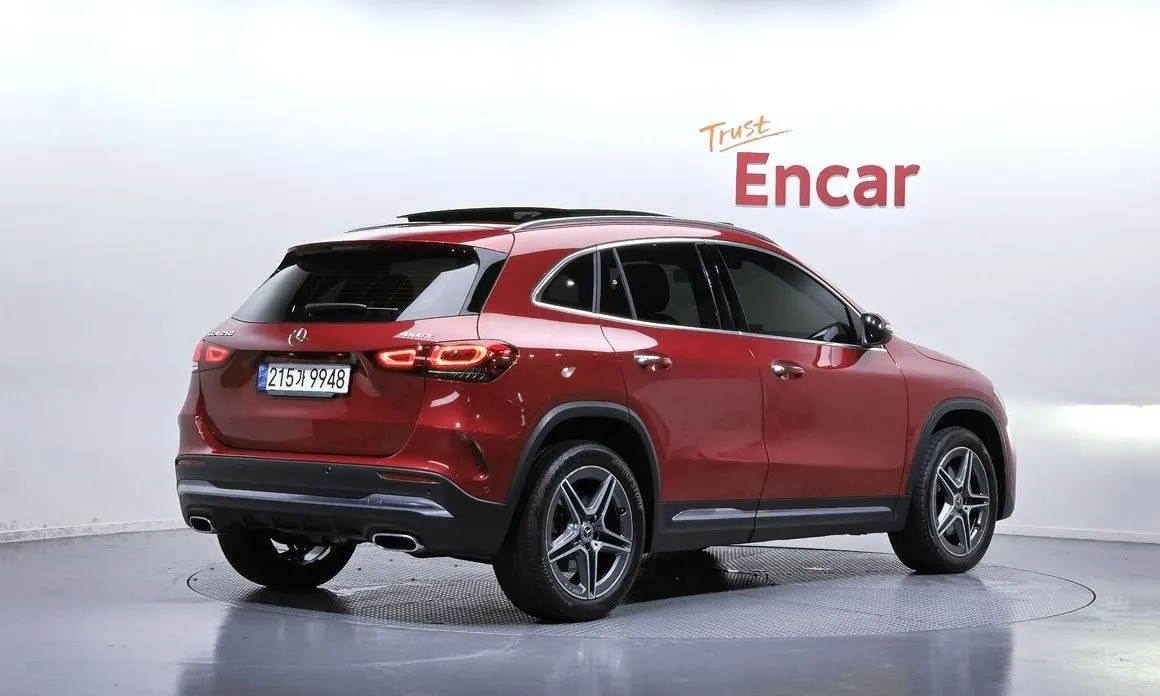 Mercedes-Benz GLA-Class — фото 6