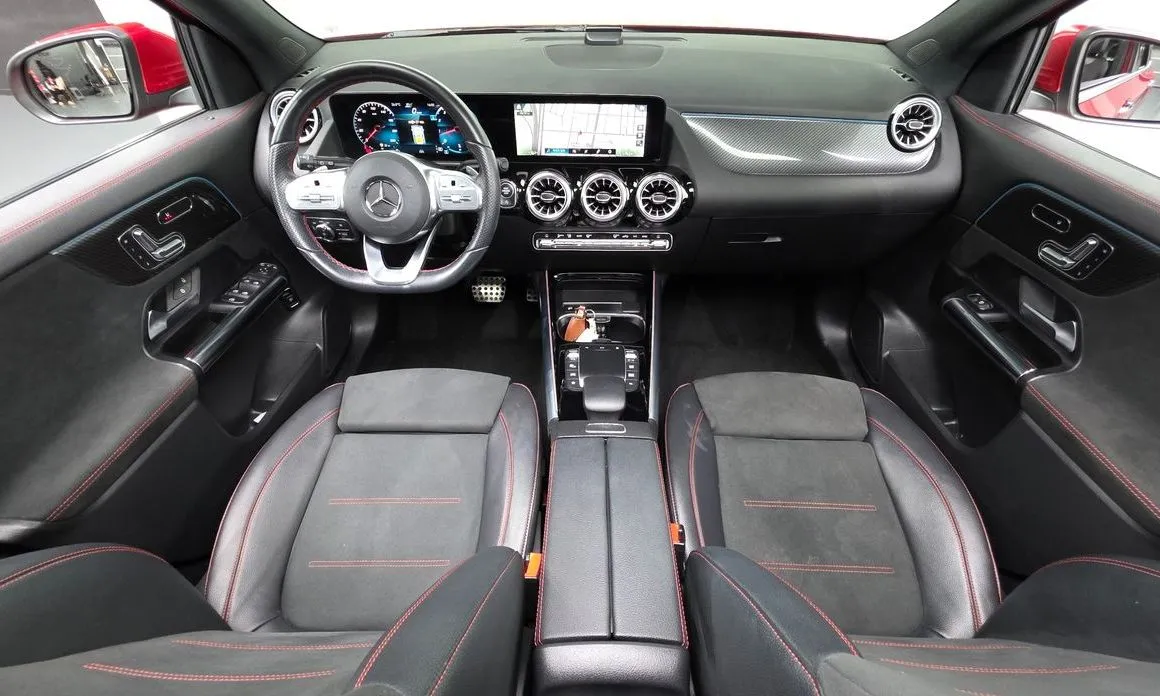 Mercedes-Benz GLA-Class — фото 10