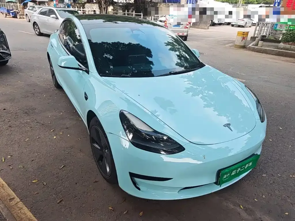 Tesla Model 3 — фото 8