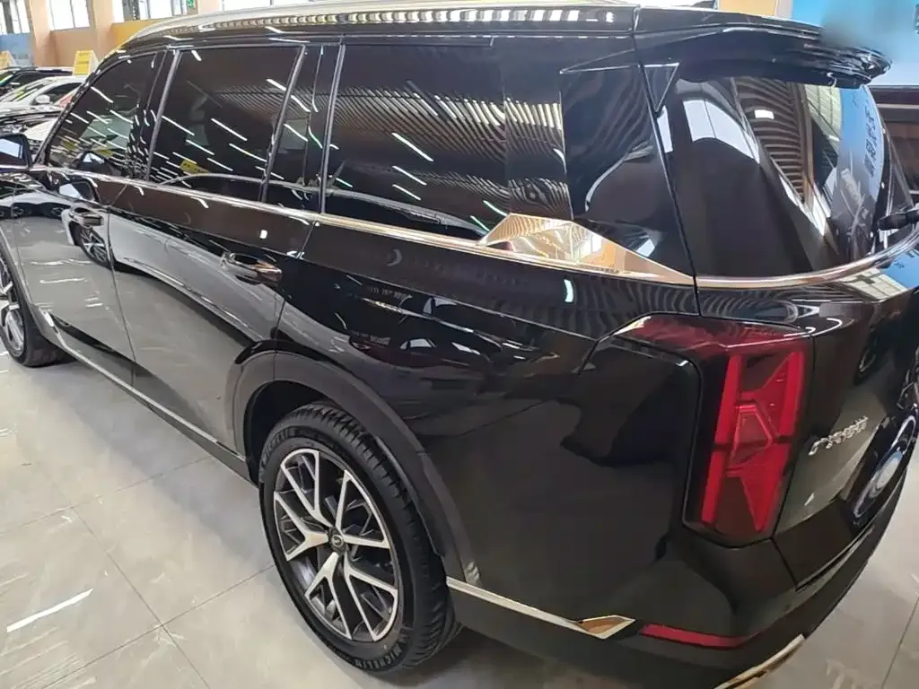 GAC Motor Trumpchi GS8 — фото 5