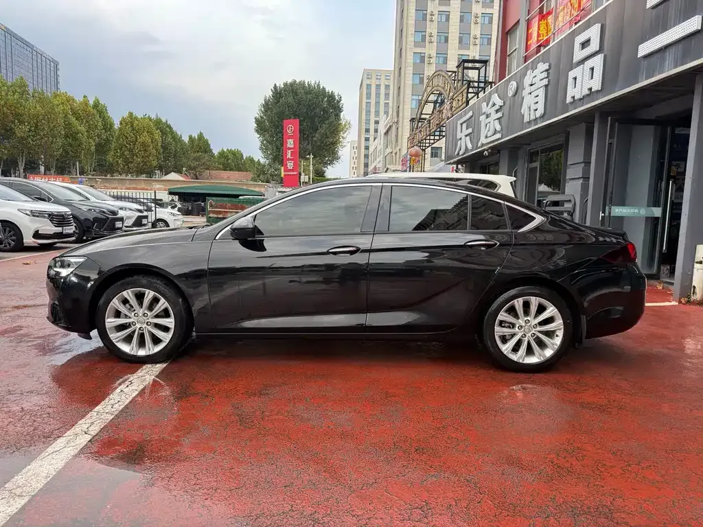 Buick Regal — фото 7
