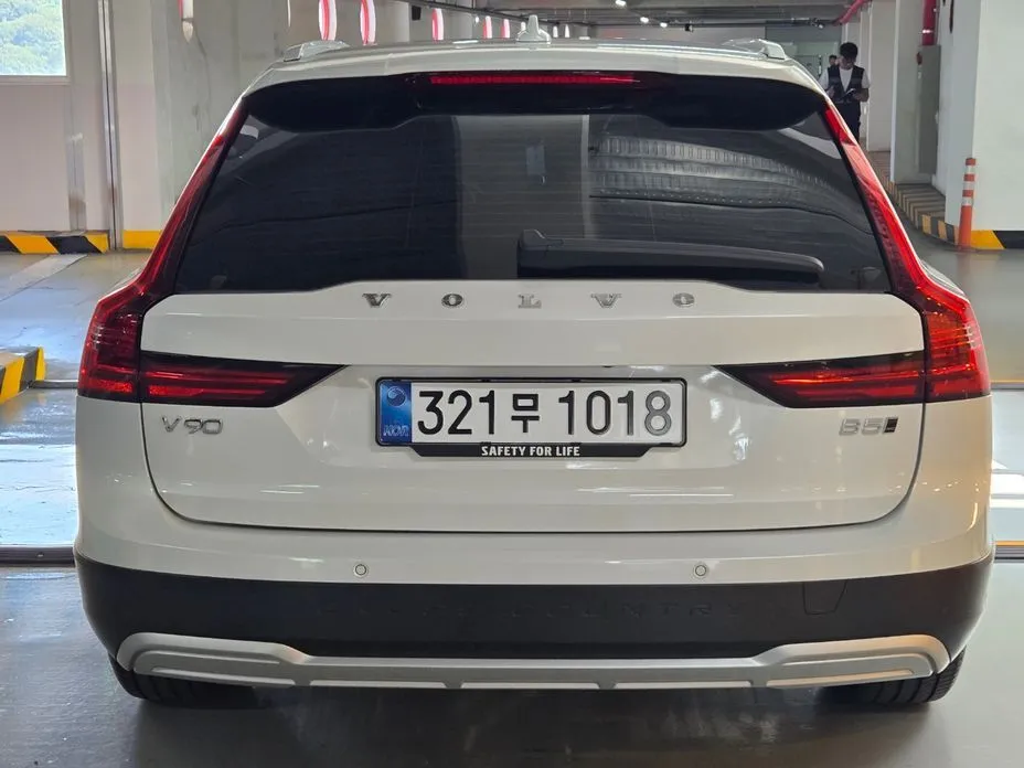 Volvo V90 — фото 2