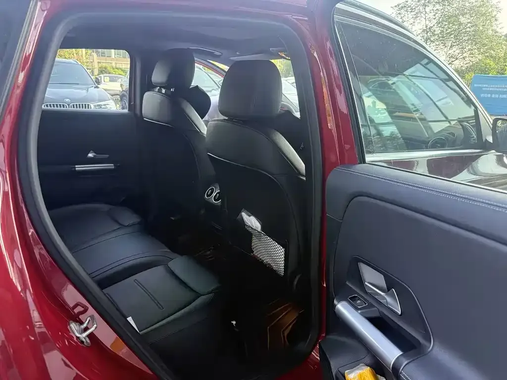 Mercedes-Benz GLA — фото 3