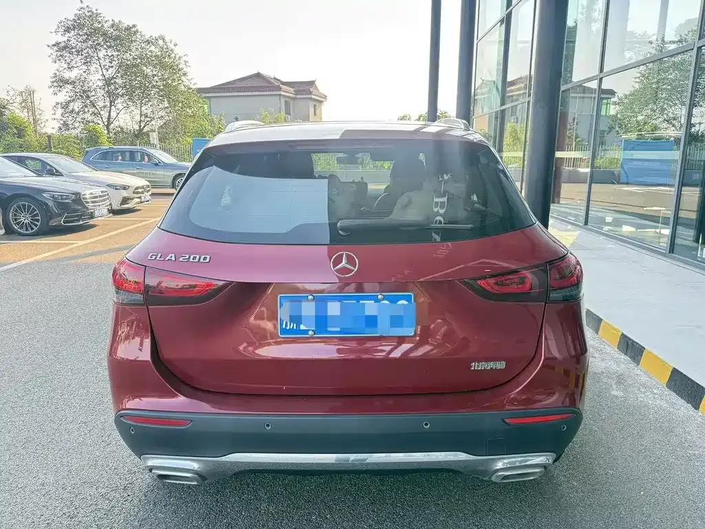Mercedes-Benz GLA — фото 8