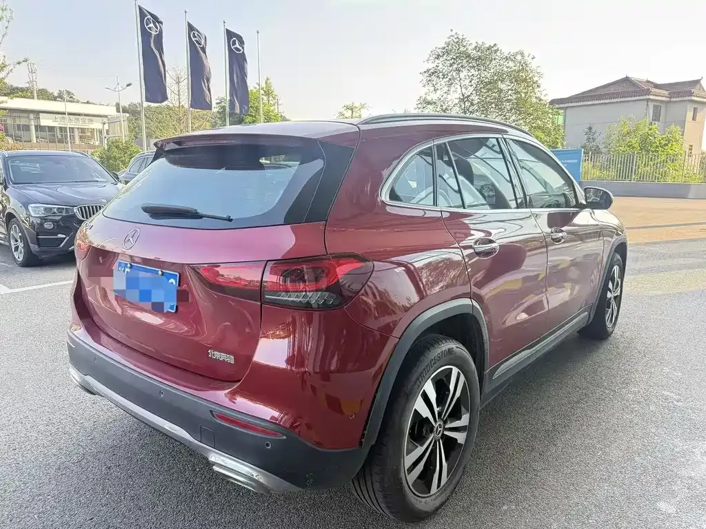 Mercedes-Benz GLA — фото 7