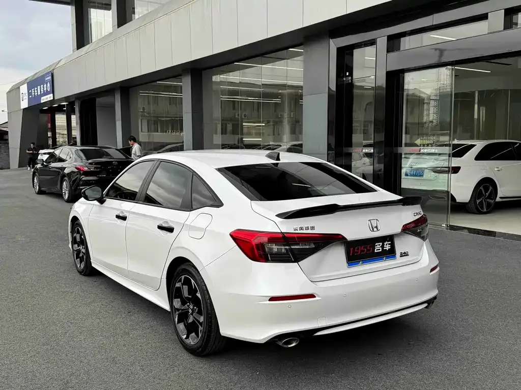Honda Civic — фото 9