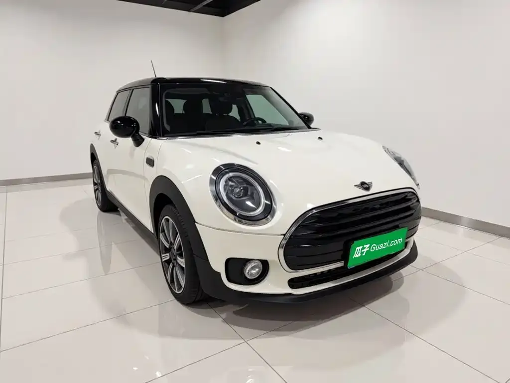 MINI Clubman — фото 4