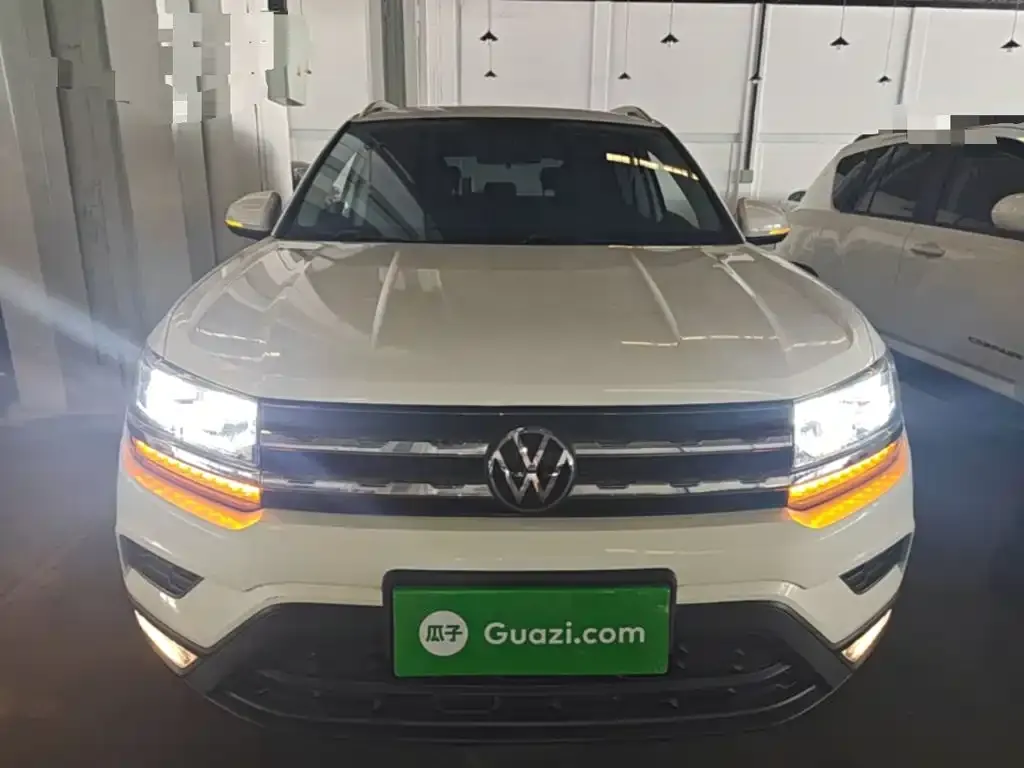 Volkswagen Tharu — фото 2