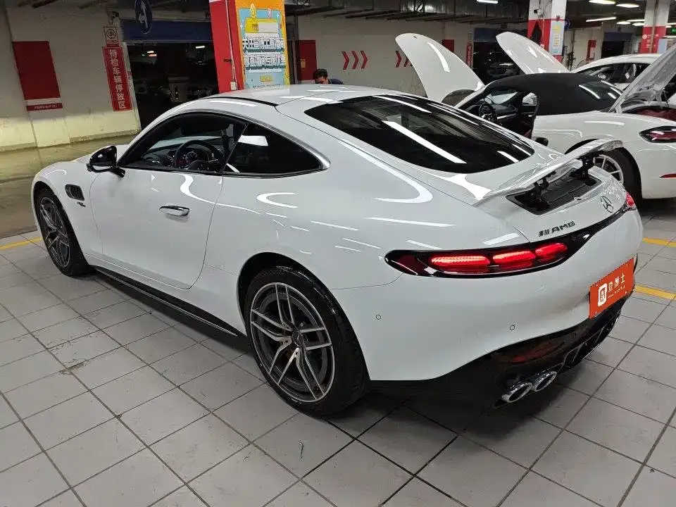 Mercedes-Benz AMG GT — фото 7