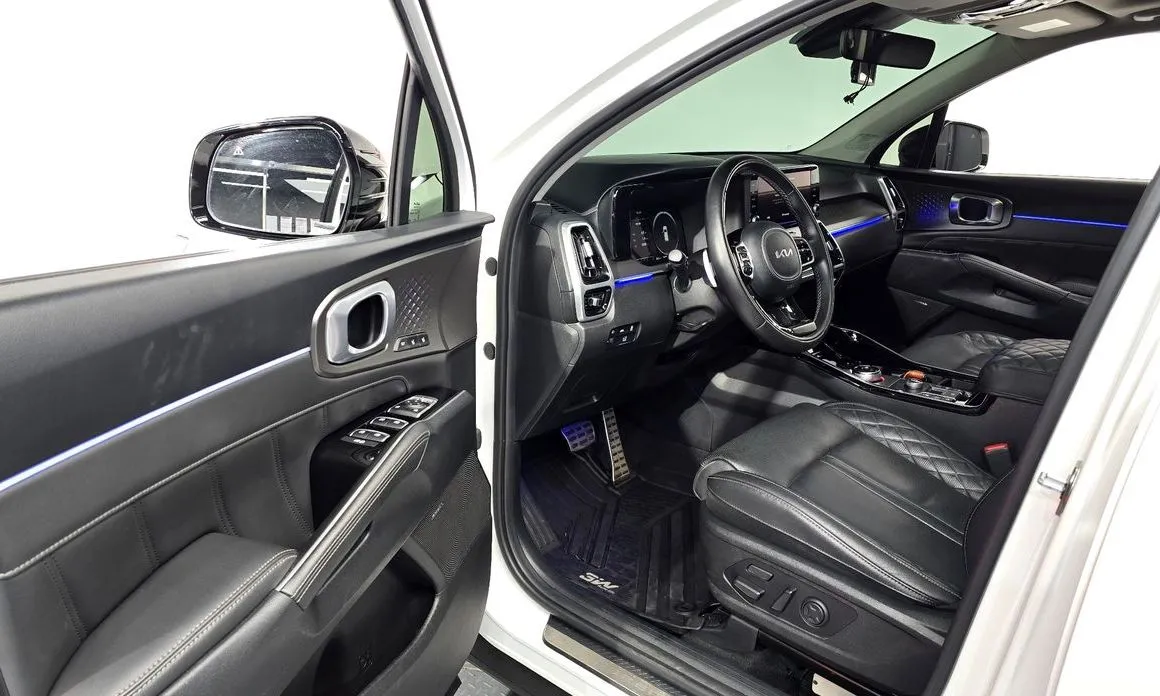 Kia Sorento — фото 9