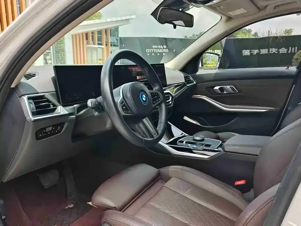 BMW i3 — фото 5