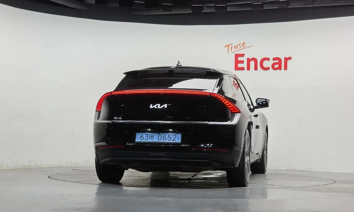 Kia EV6 — фото 5