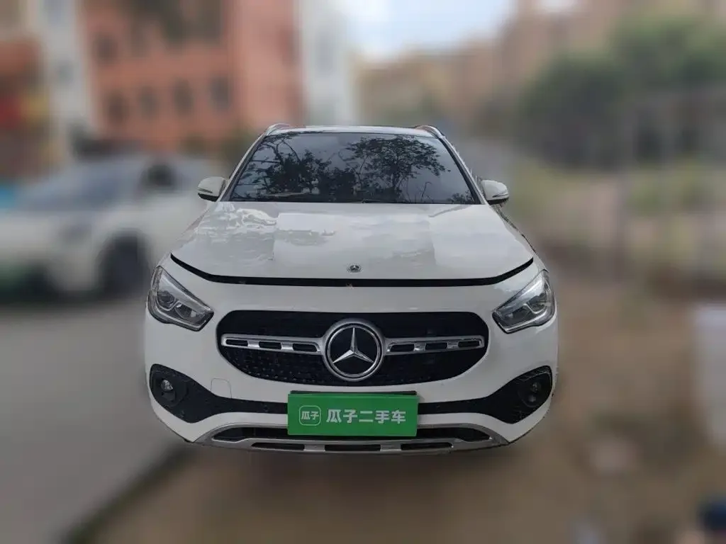Mercedes-Benz GLA — фото 10