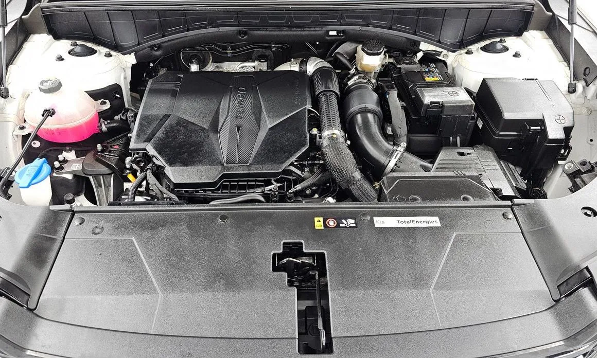 Kia Sorento — фото 6