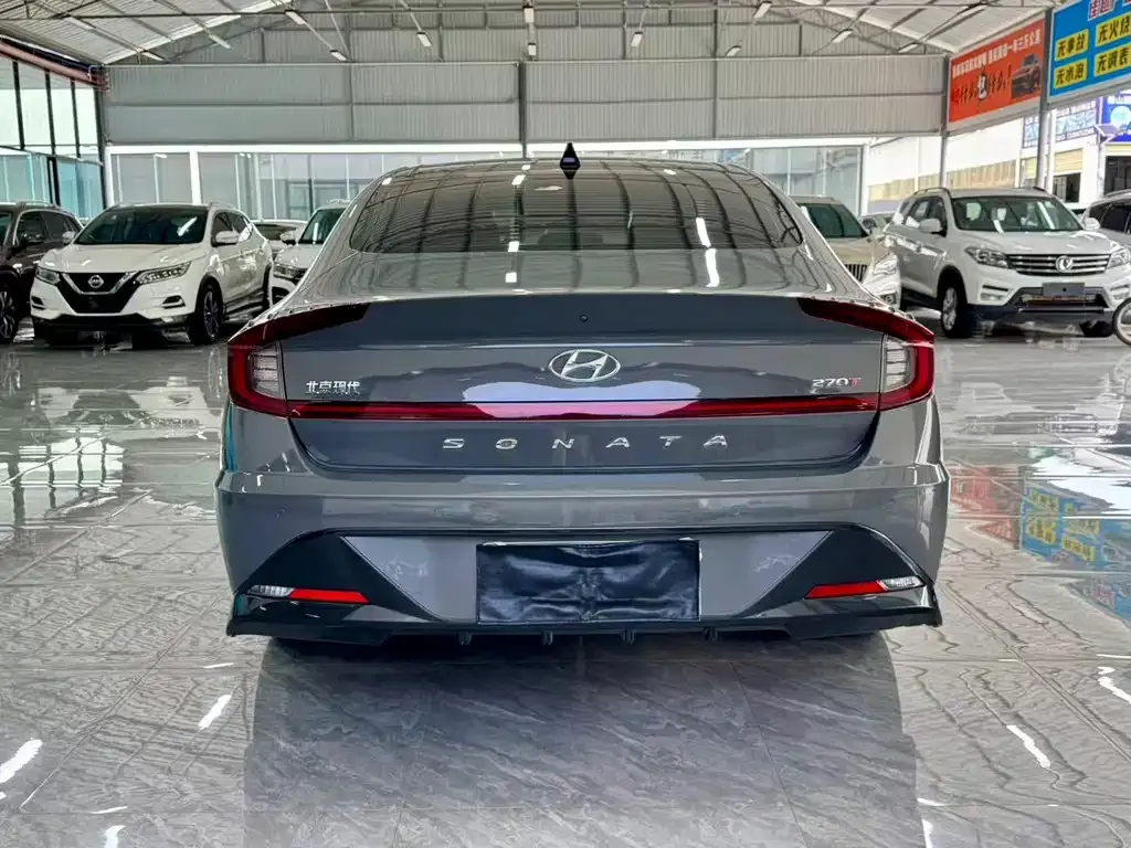Hyundai Sonata — фото 7