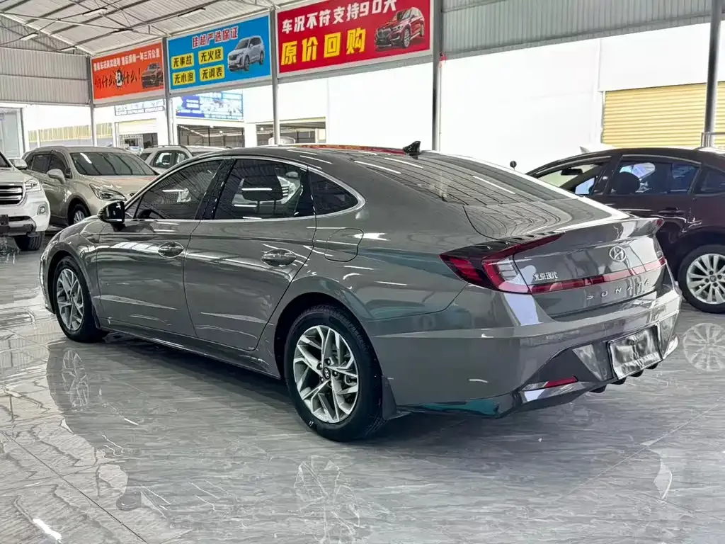 Hyundai Sonata — фото 2