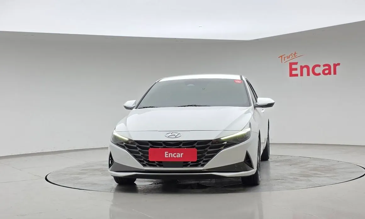 Hyundai AVANTE — фото 3