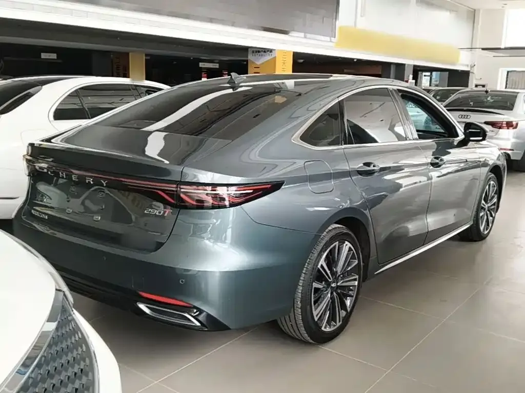 Chery Arrizo 8 PRO — фото 10