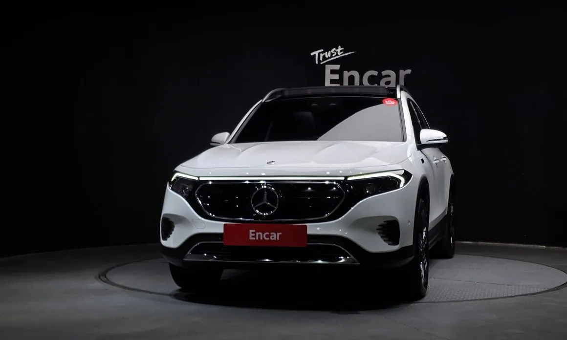 Mercedes-Benz EQB — фото 4