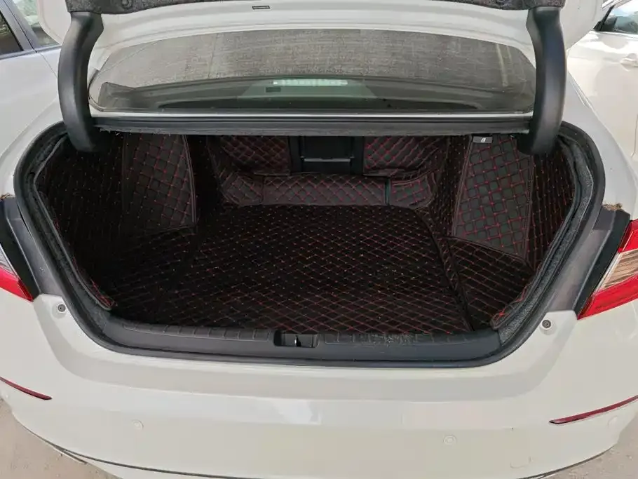 Honda Accord — фото 4