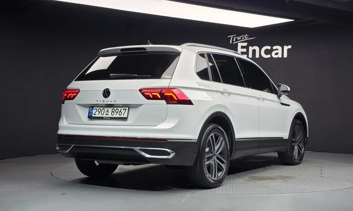 Volkswagen Tiguan — фото 3