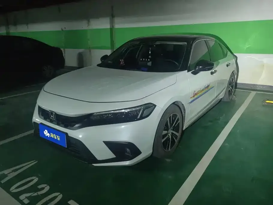 Honda Civic — фото 1