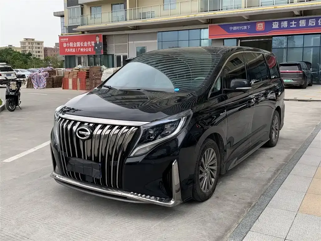 GAC Motor Trumpchi M8 — фото 1