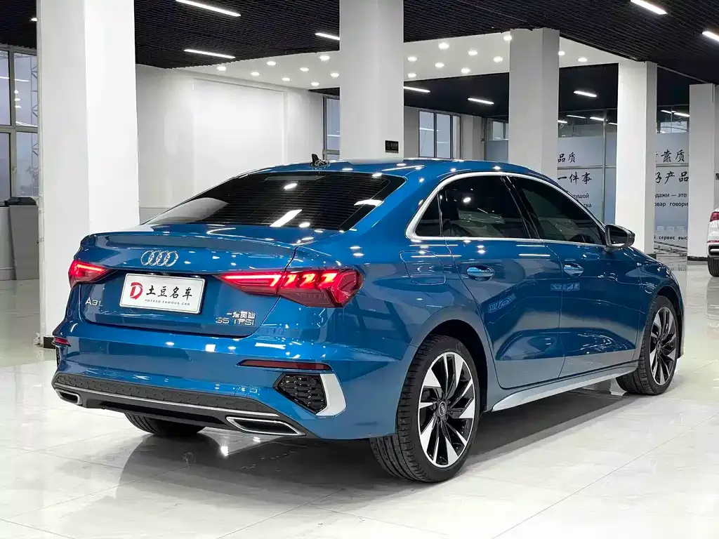 Audi A3 — фото 9