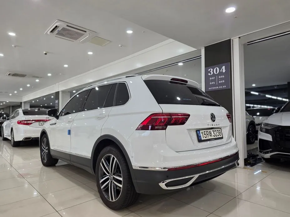 Volkswagen Tiguan — фото 7