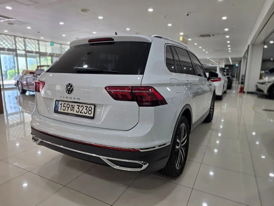 Volkswagen Tiguan — фото 10