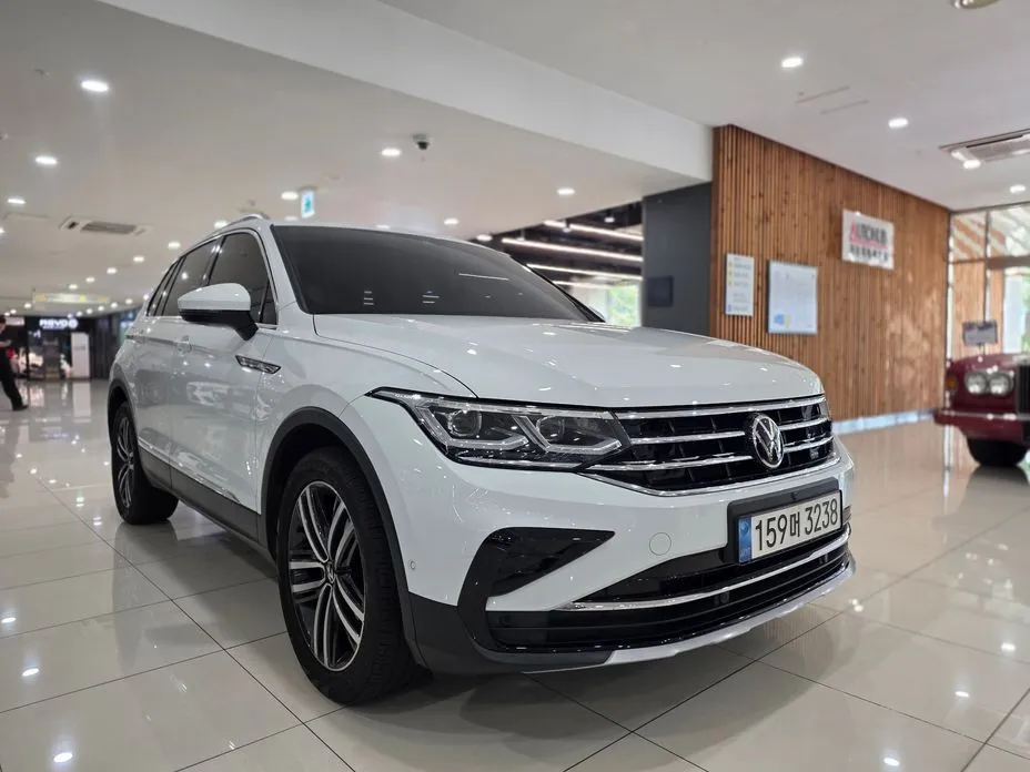 Volkswagen Tiguan — фото 9