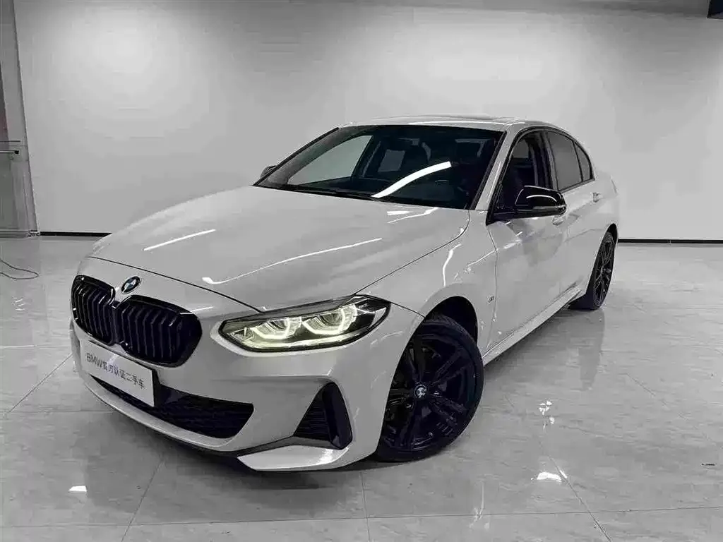BMW 1 Series — фото 1