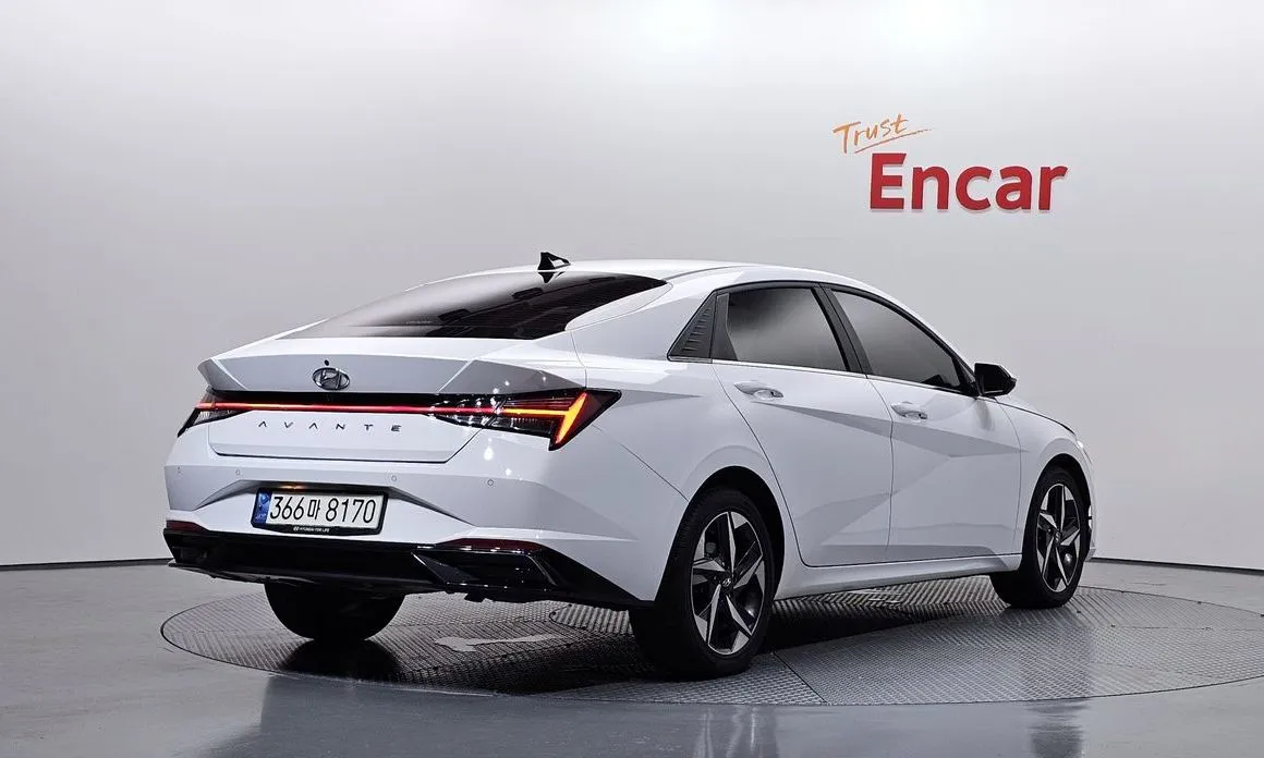 Hyundai AVANTE — фото 4