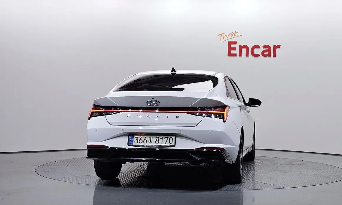 Hyundai AVANTE — фото 2